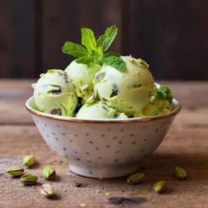 Easy Pistachio Ice Cream Recipe